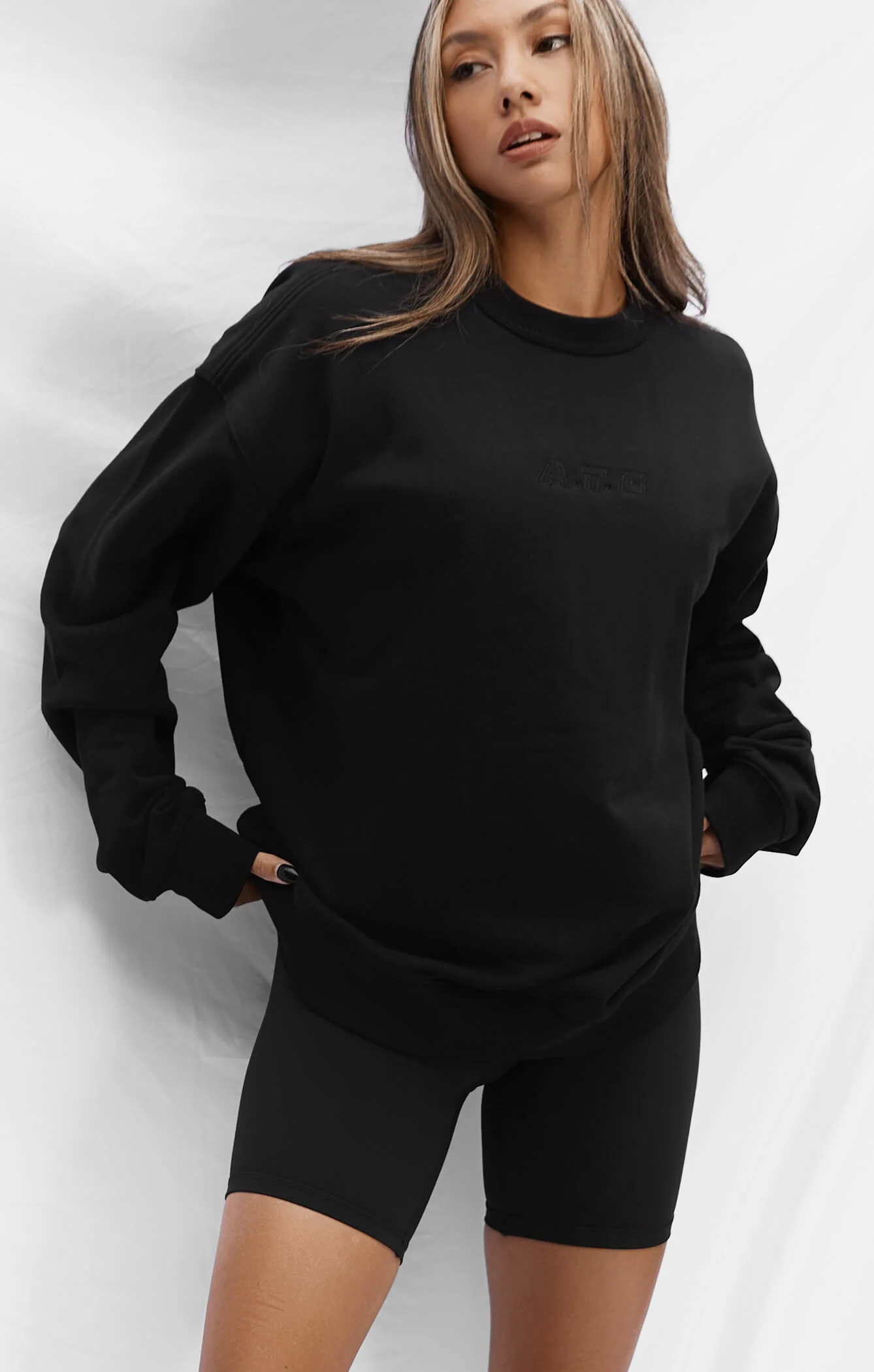 THE SWEAT™ CREW - BLACK - Image 3