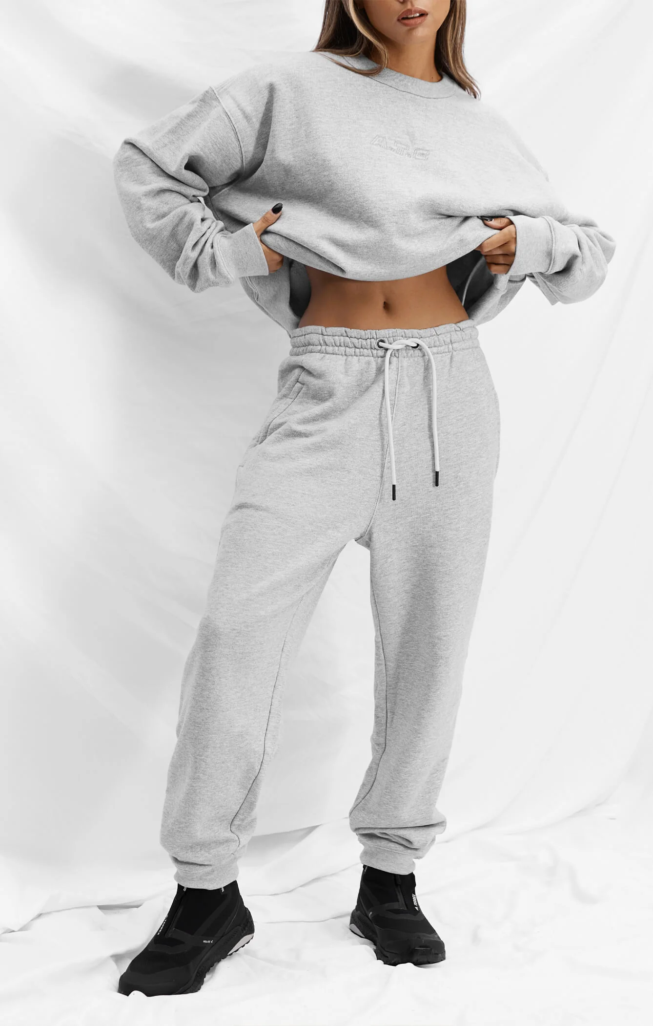 THE SWEAT™ CREW - HEATHER GREY - Image 4
