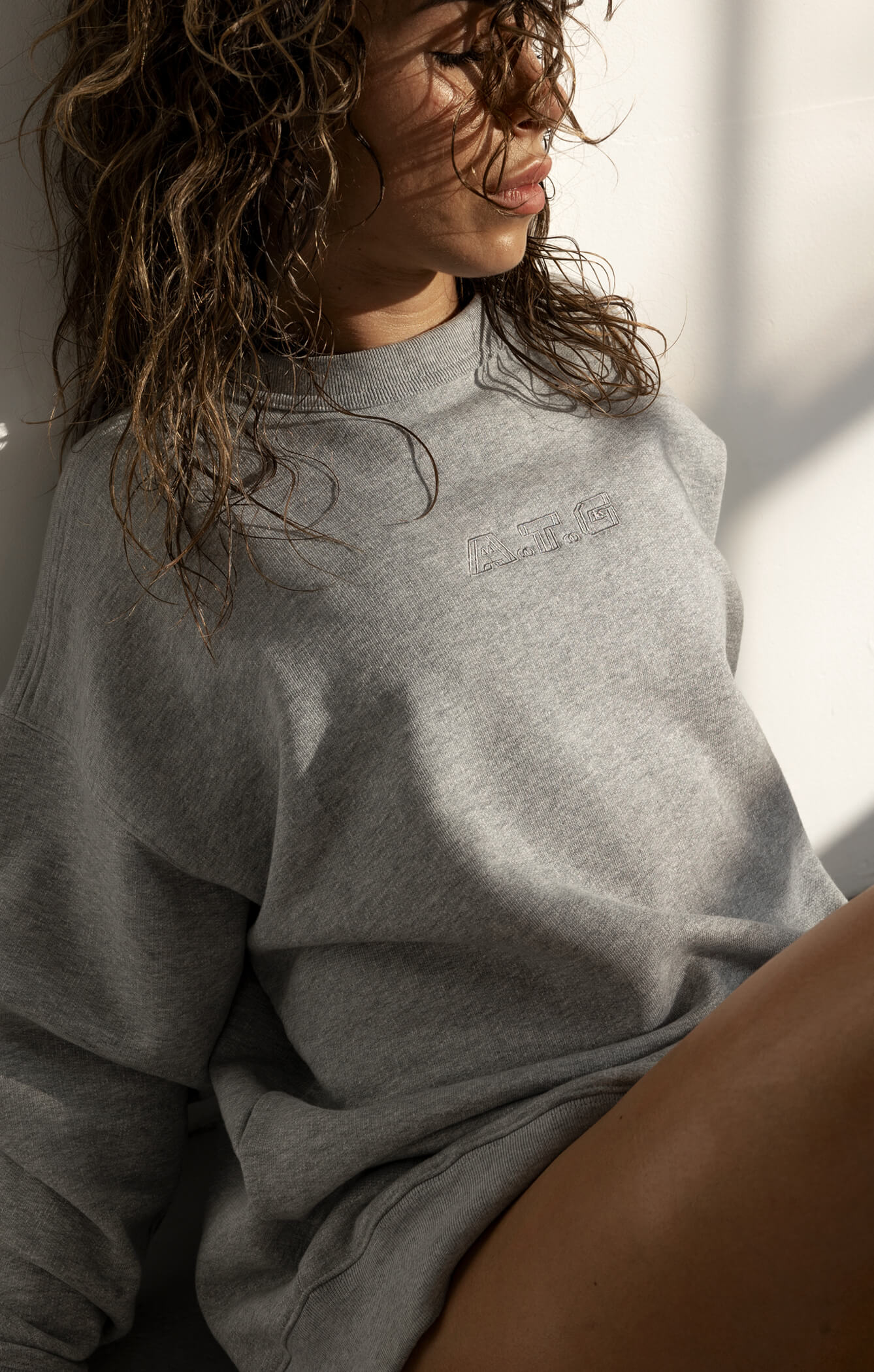 THE SWEAT™ CREW - HEATHER GREY - Image 6