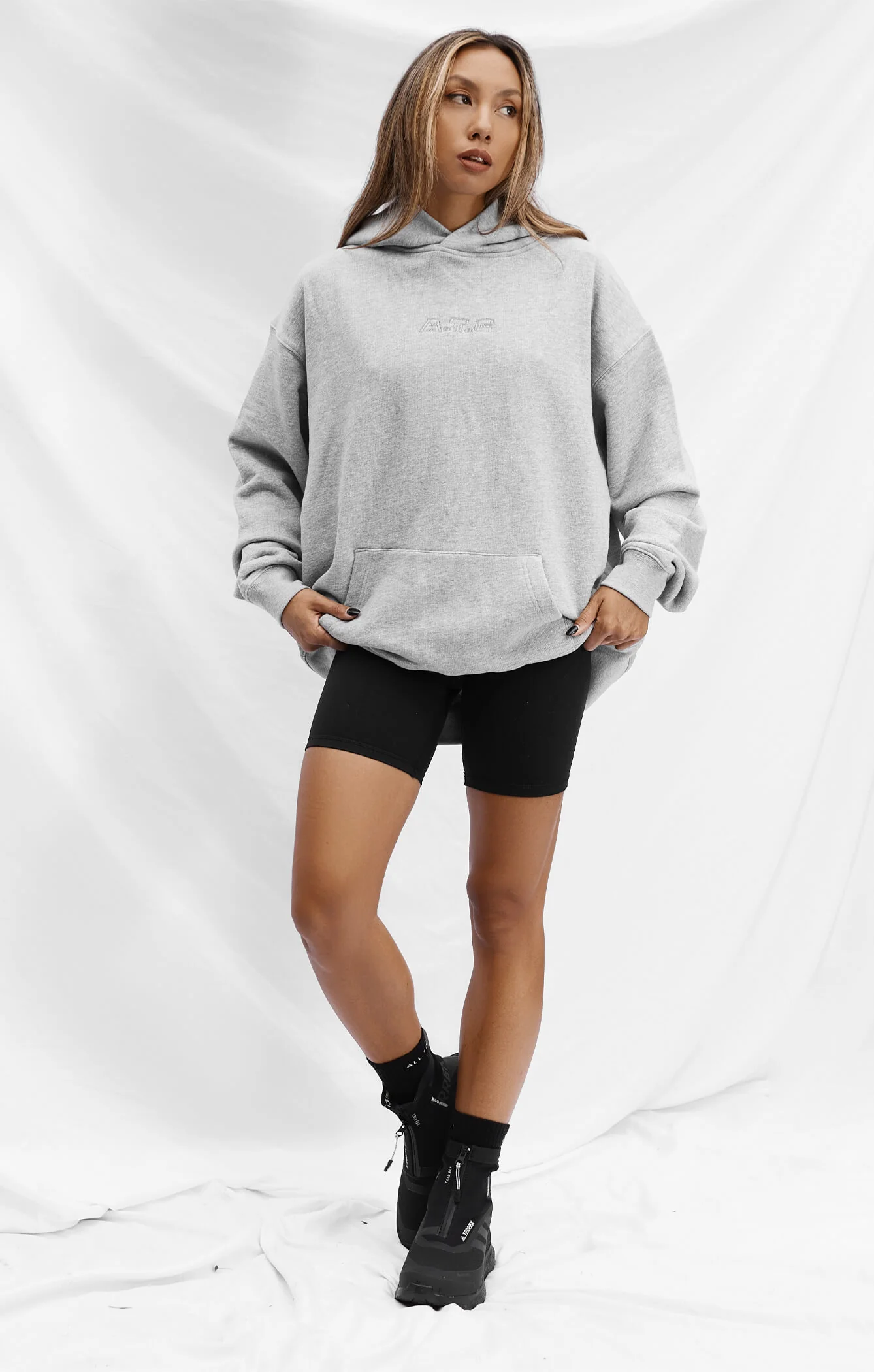 THE SWEAT™ HOODIE - HEATHER GREY - Image 3