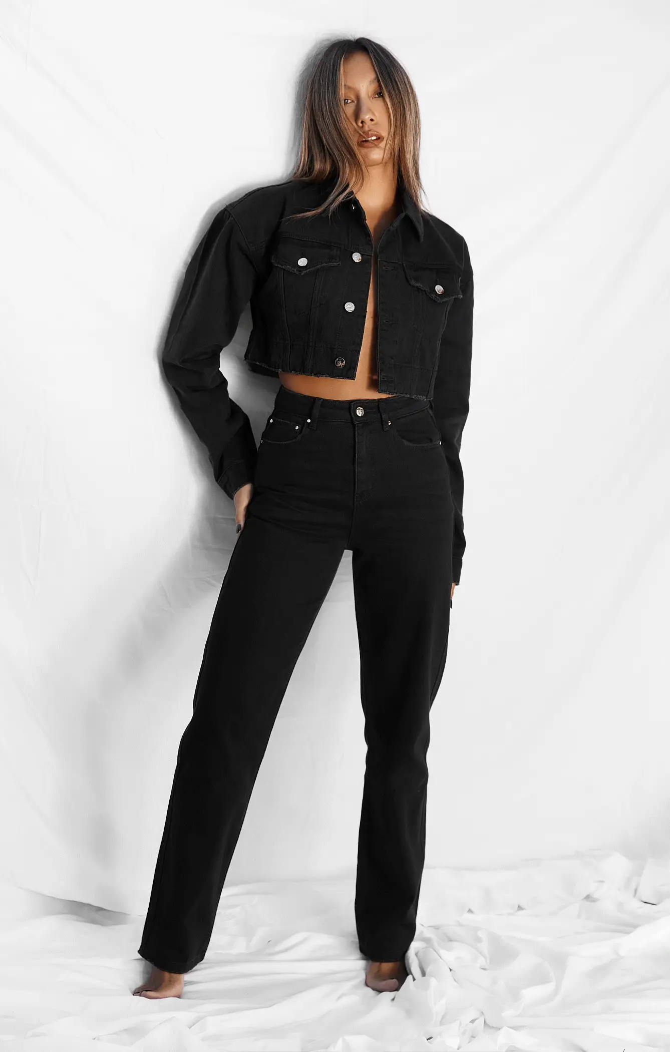 THE BOX CROP DENIM JACKET - WASHED BLACK - Image 5