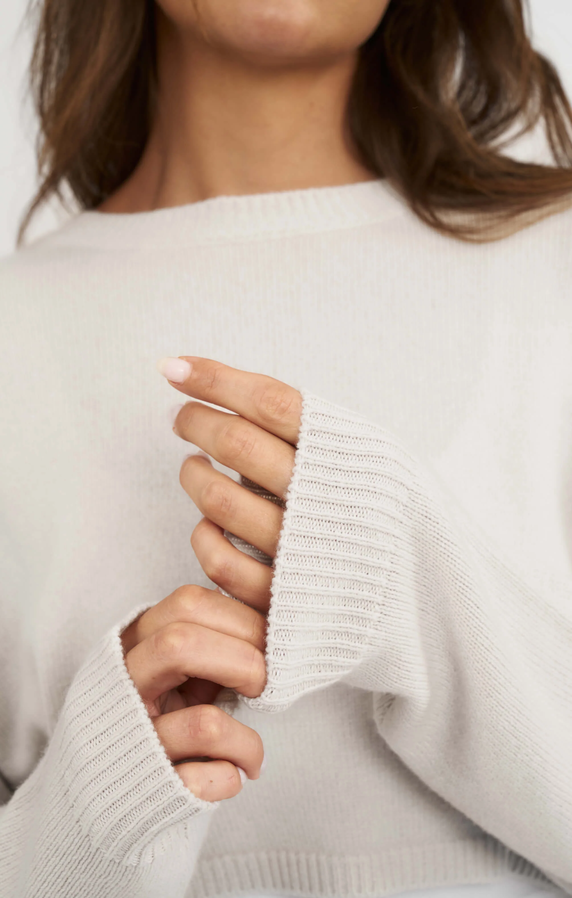 THE CROPPED UNIVERSAL KNIT 2.0 - BONE - Image 3
