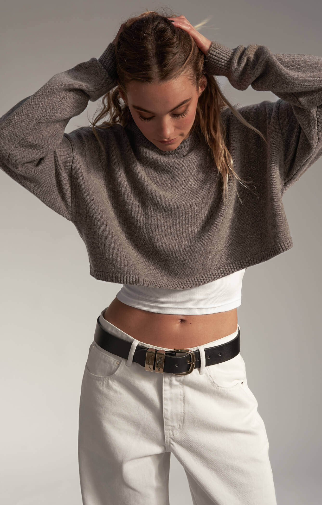 THE CROPPED UNIVERSAL KNIT 2.0 - NEUTRAL MARLE - Image 3