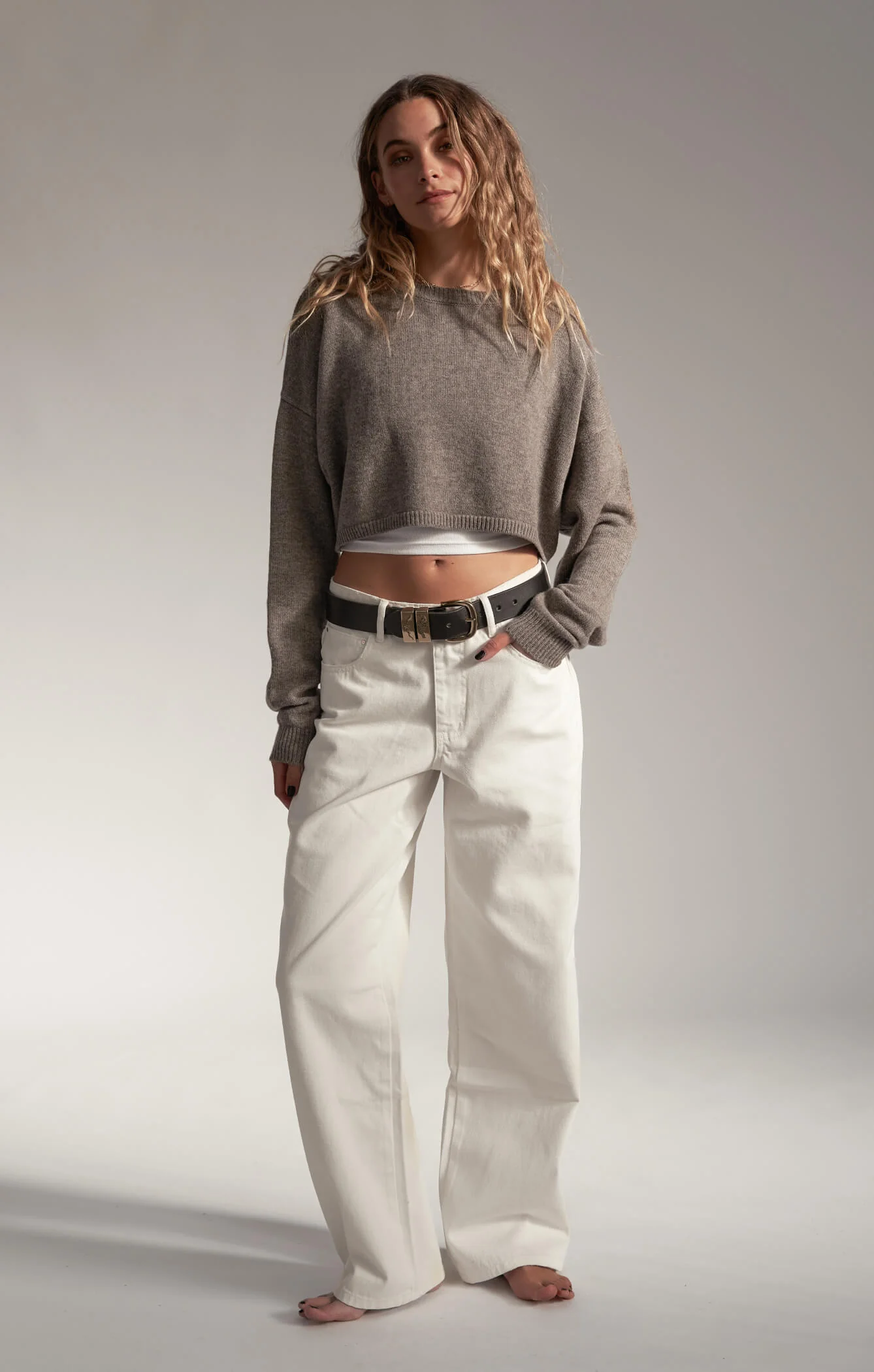THE CROPPED UNIVERSAL KNIT 2.0 - NEUTRAL MARLE - Image 4