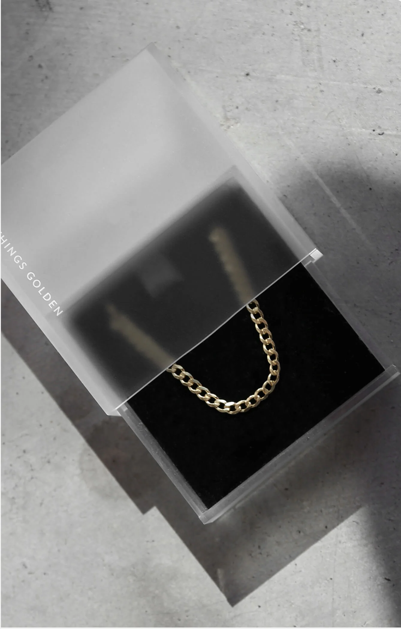 THE CUBAN CHAIN - GOLD - Image 6