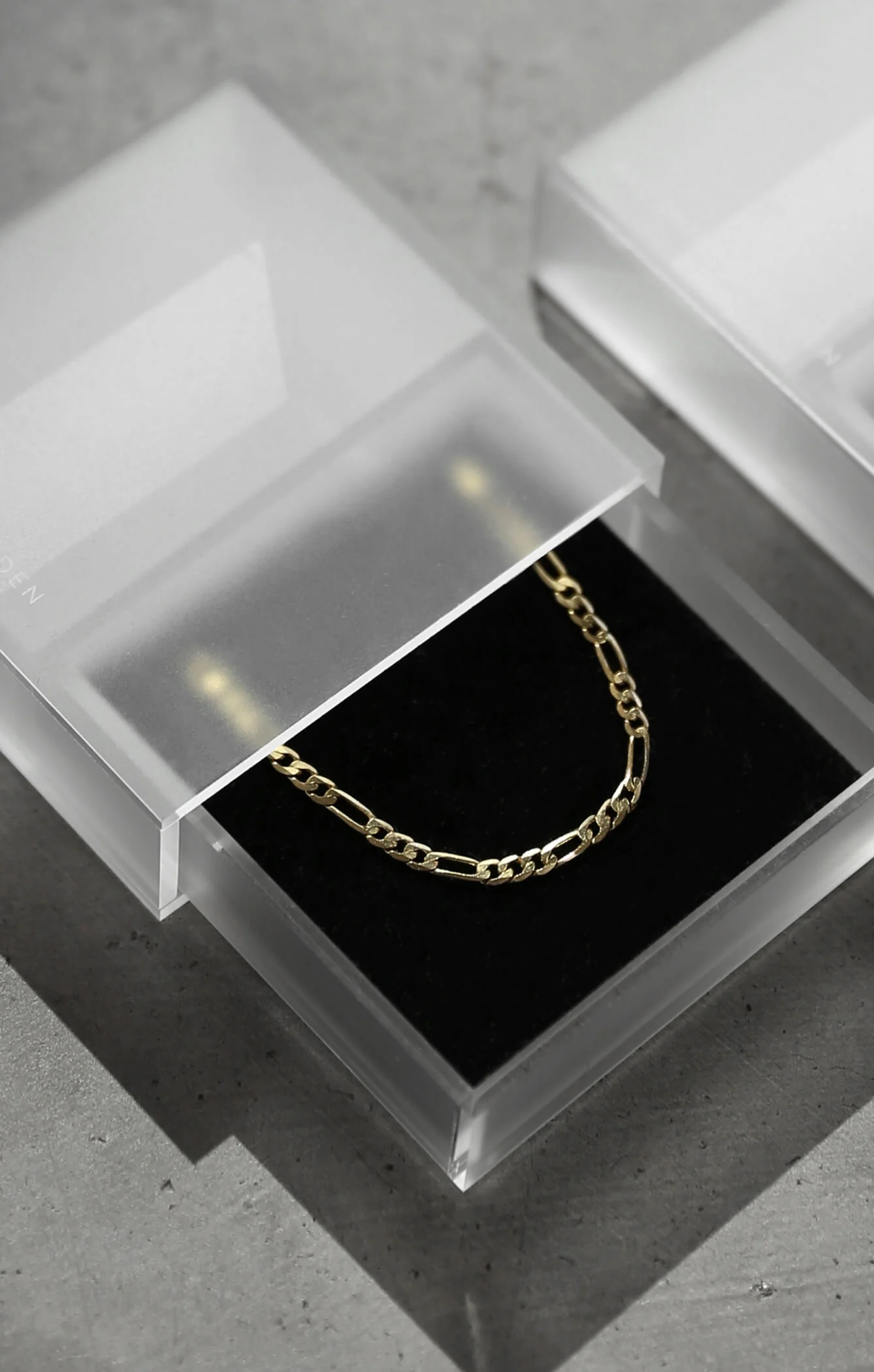 THE FIGARO CHAIN - GOLD - Image 5