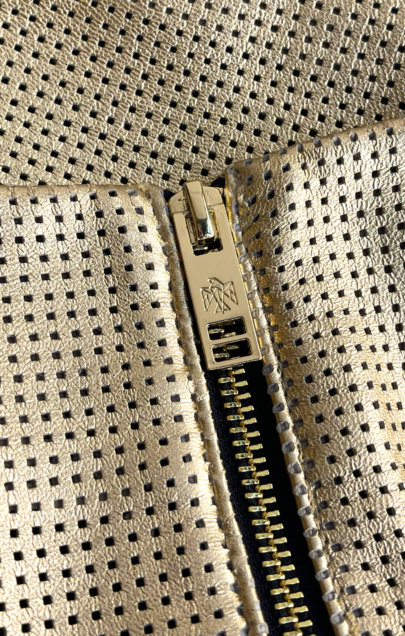 THE GO TO MINI SKIRT - GOLD LEATHER - Image 5