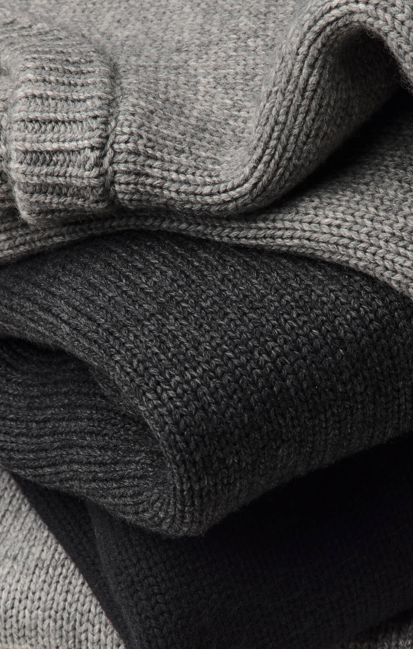 THE HEAVY KNIT - BLACK - Image 8