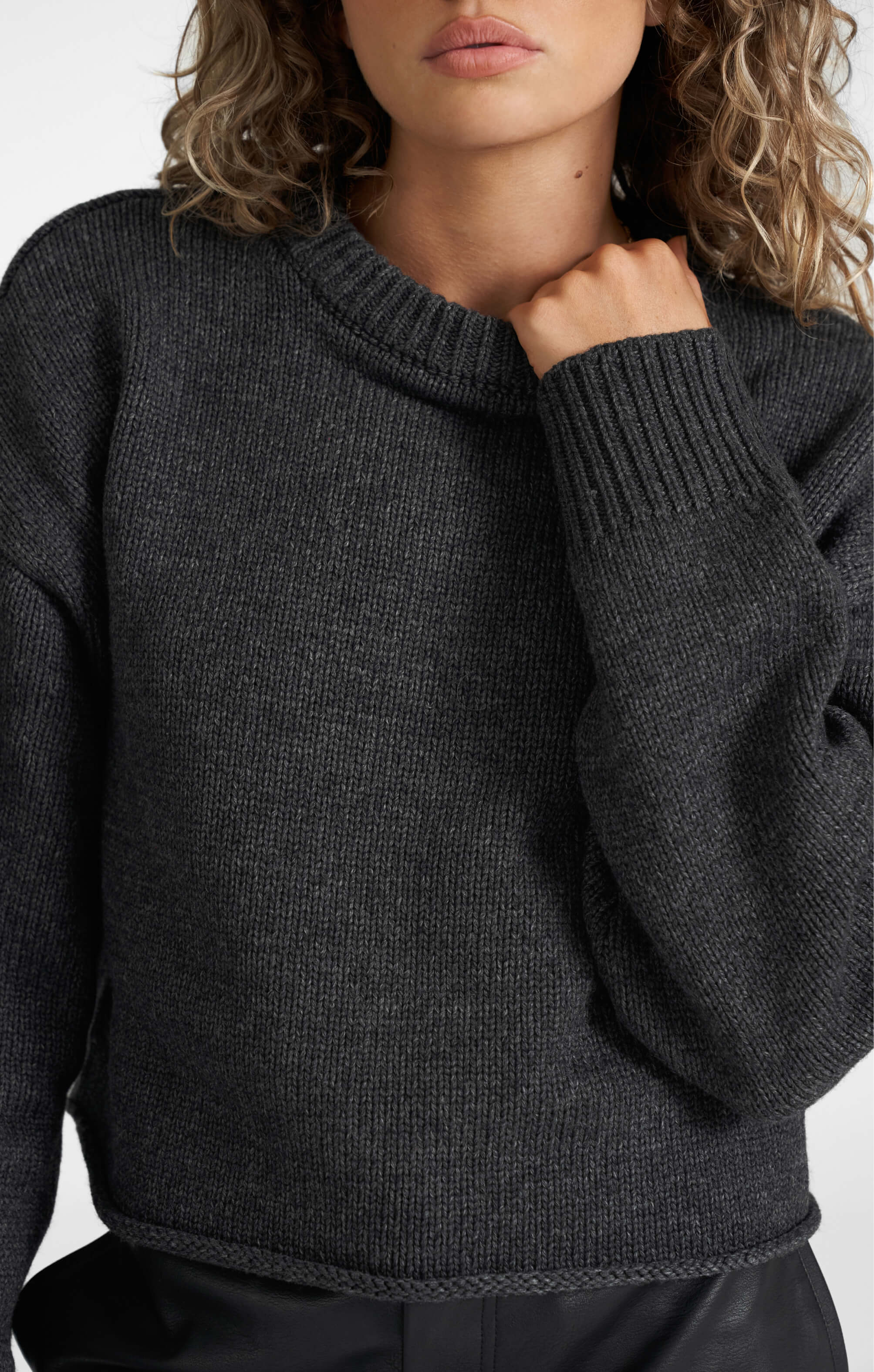 THE HEAVY KNIT - CHARCOAL - Image 2