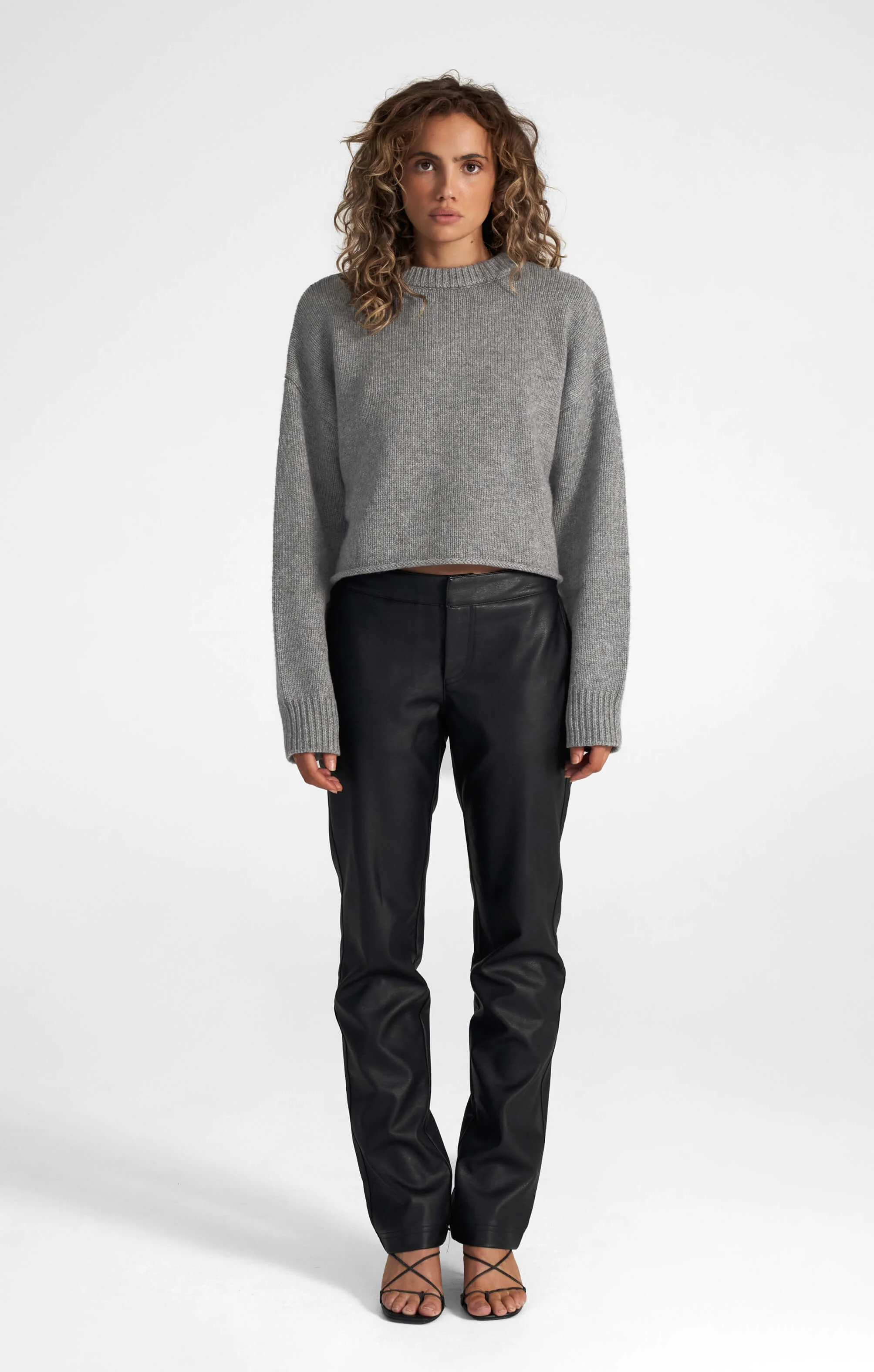 THE HEAVY KNIT - GREY - Image 2