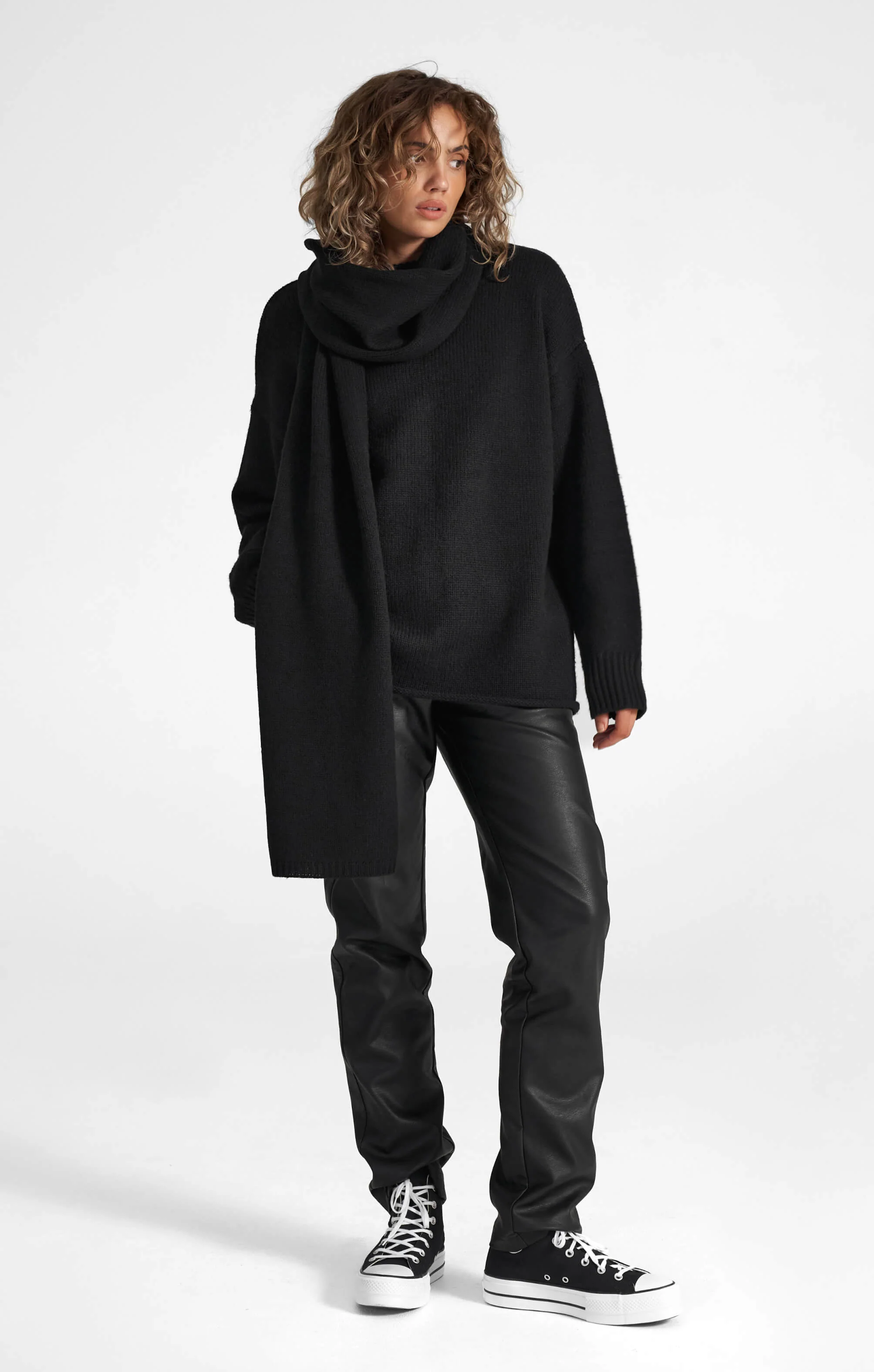 THE HEAVY KNIT LONG - BLACK - Image 2