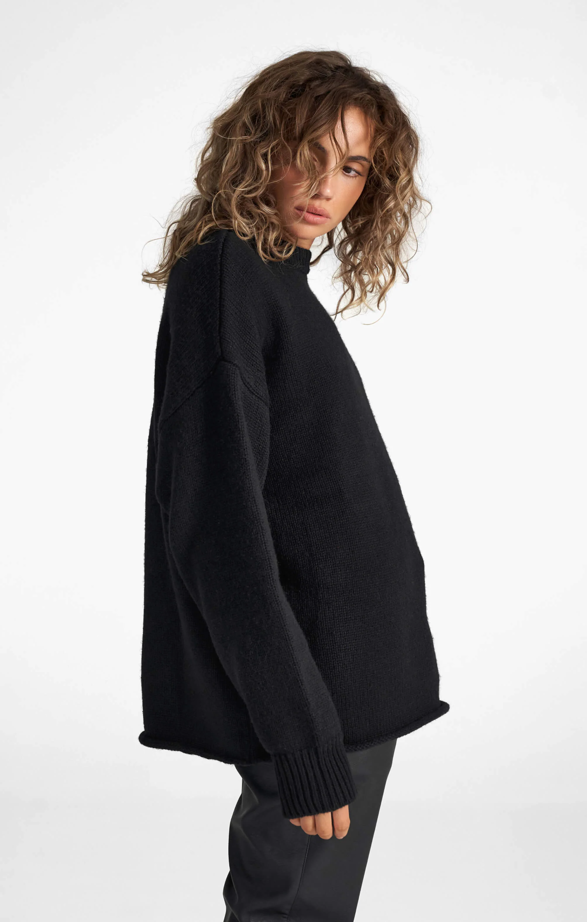 THE HEAVY KNIT LONG - BLACK - Image 3