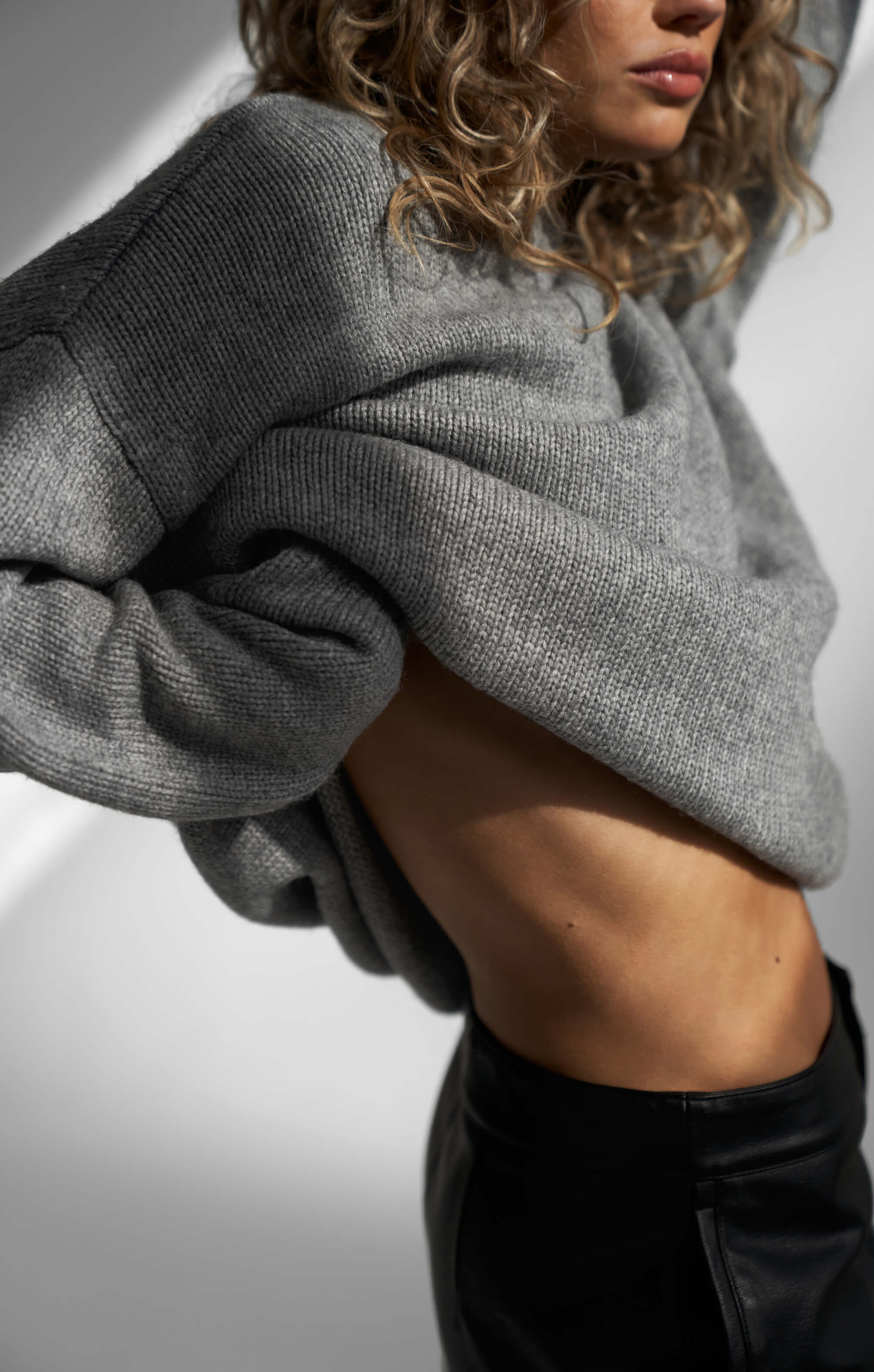 THE HEAVY KNIT LONG - GREY - Image 5