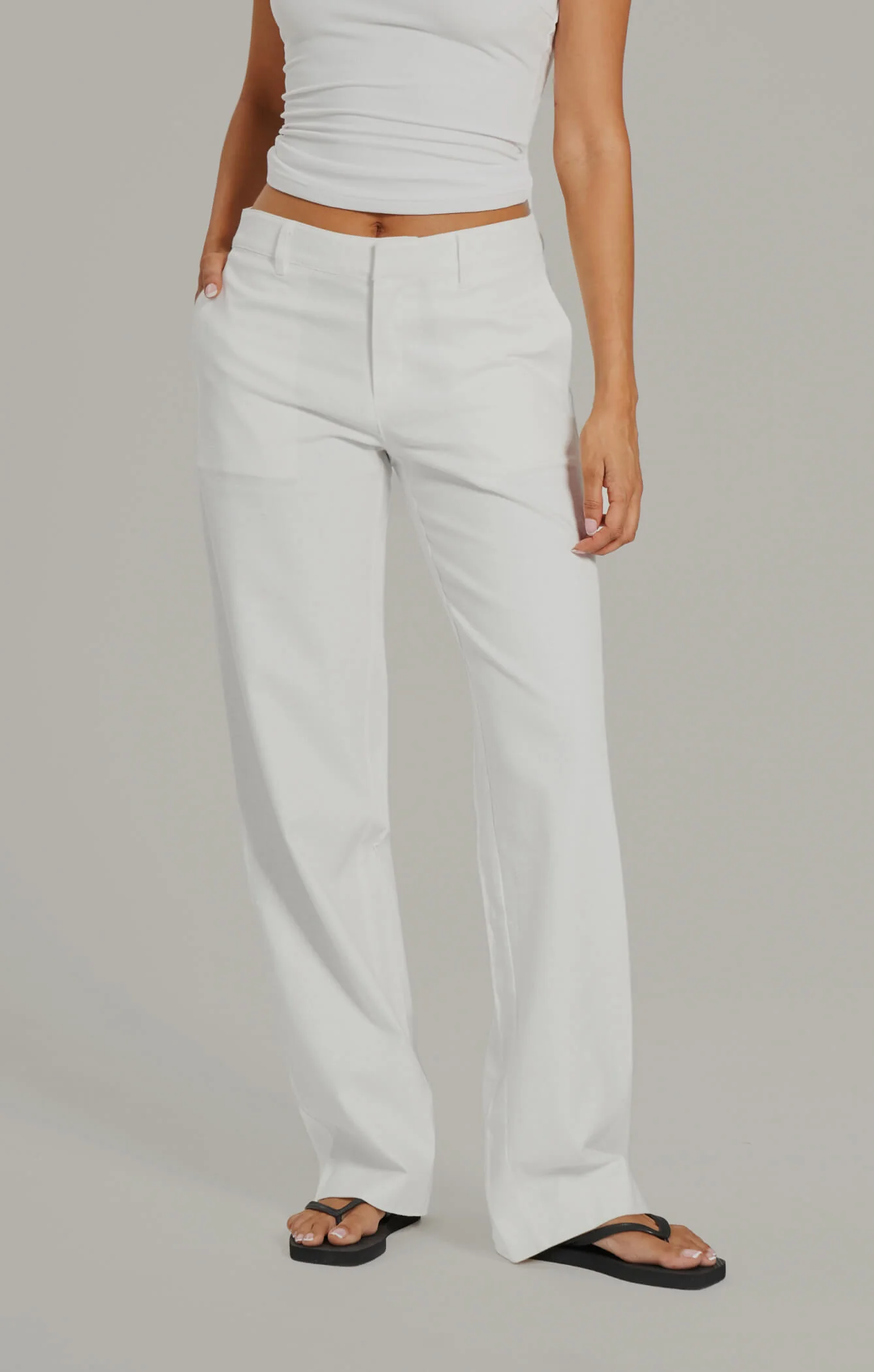 THE LINEN LOW RISE PANT - WHITE - Image 4
