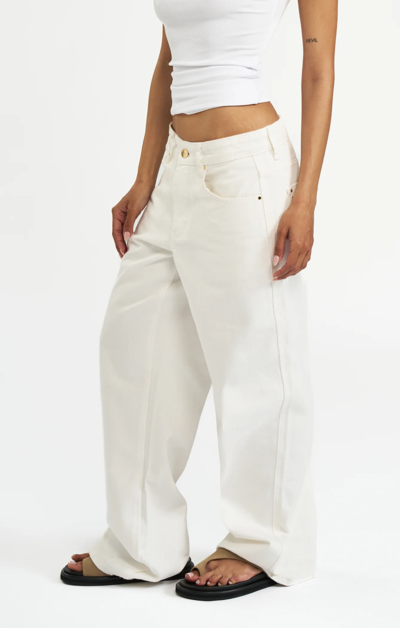 THE LOW RISE BAGGY JEAN - CHALK - Image 5