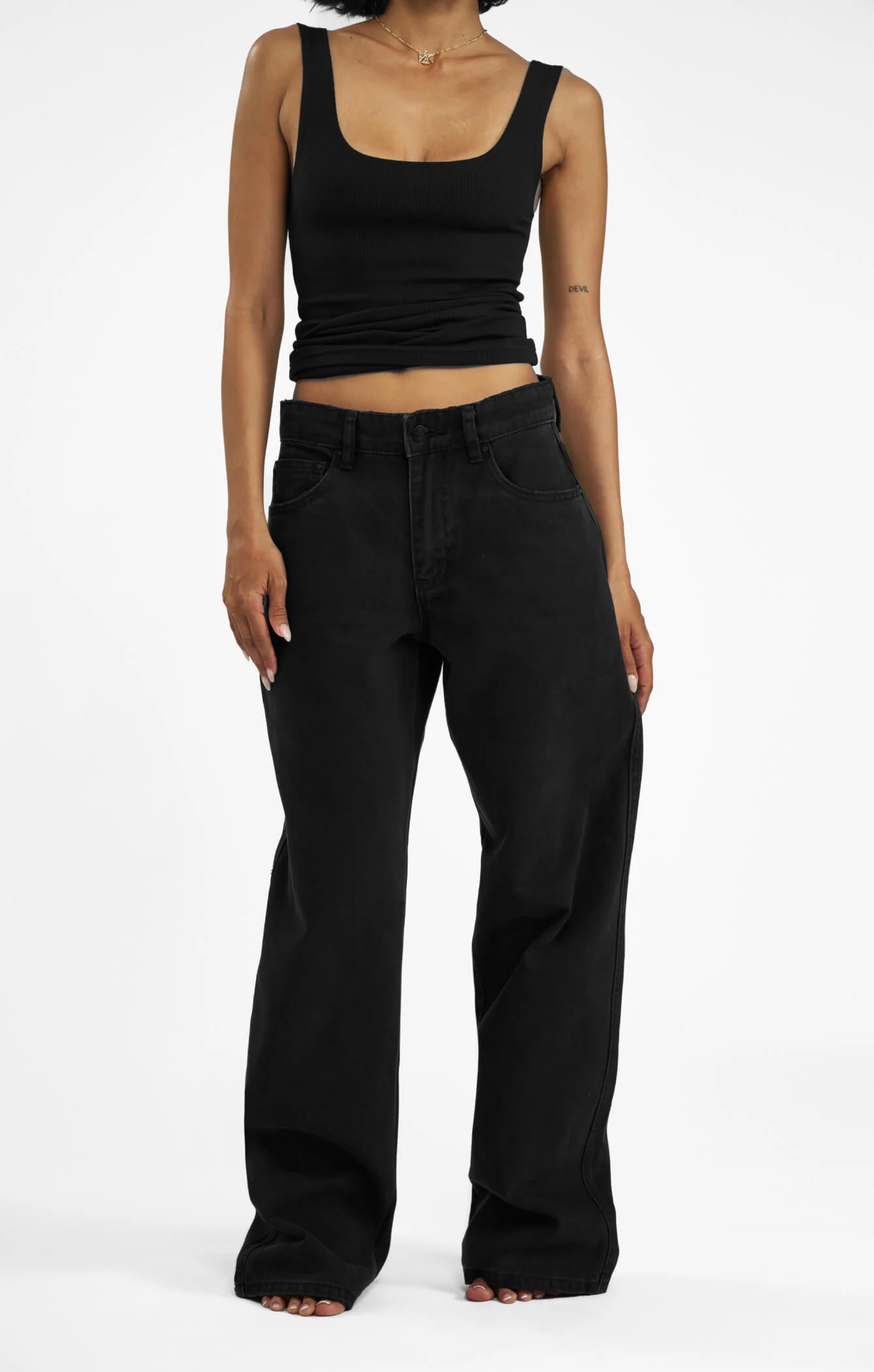THE LOW RISE BAGGY JEAN - WASHED BLACK - Image 5