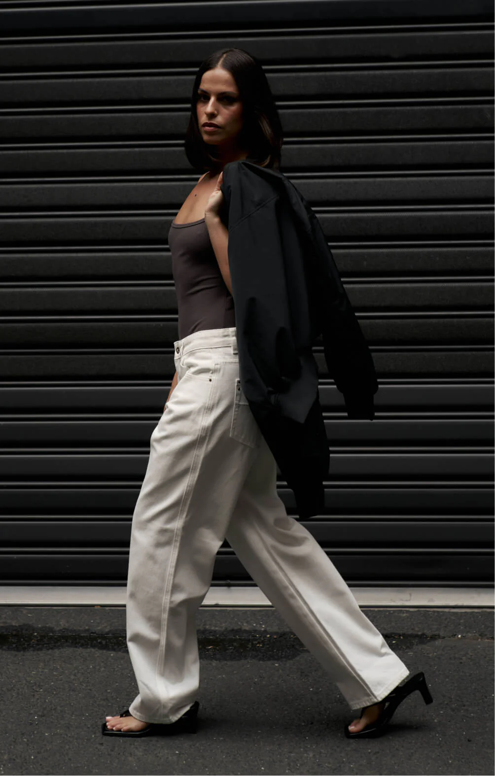 THE LUXE RIB LOW BACK BODYSUIT - ESPRESSO - Image 4