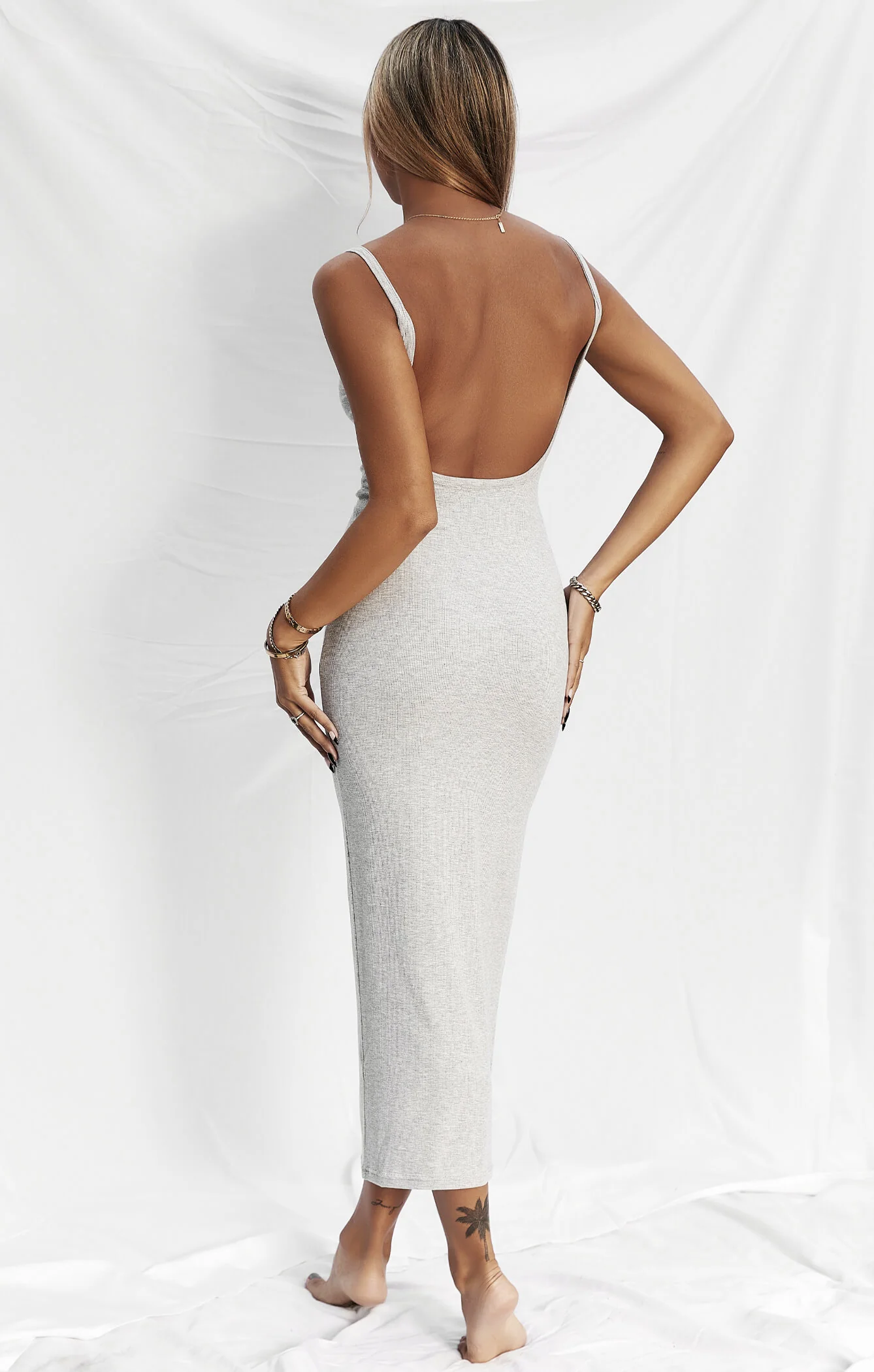 THE LUXE RIB LOW BACK MIDI DRESS - MID GREY - Image 2