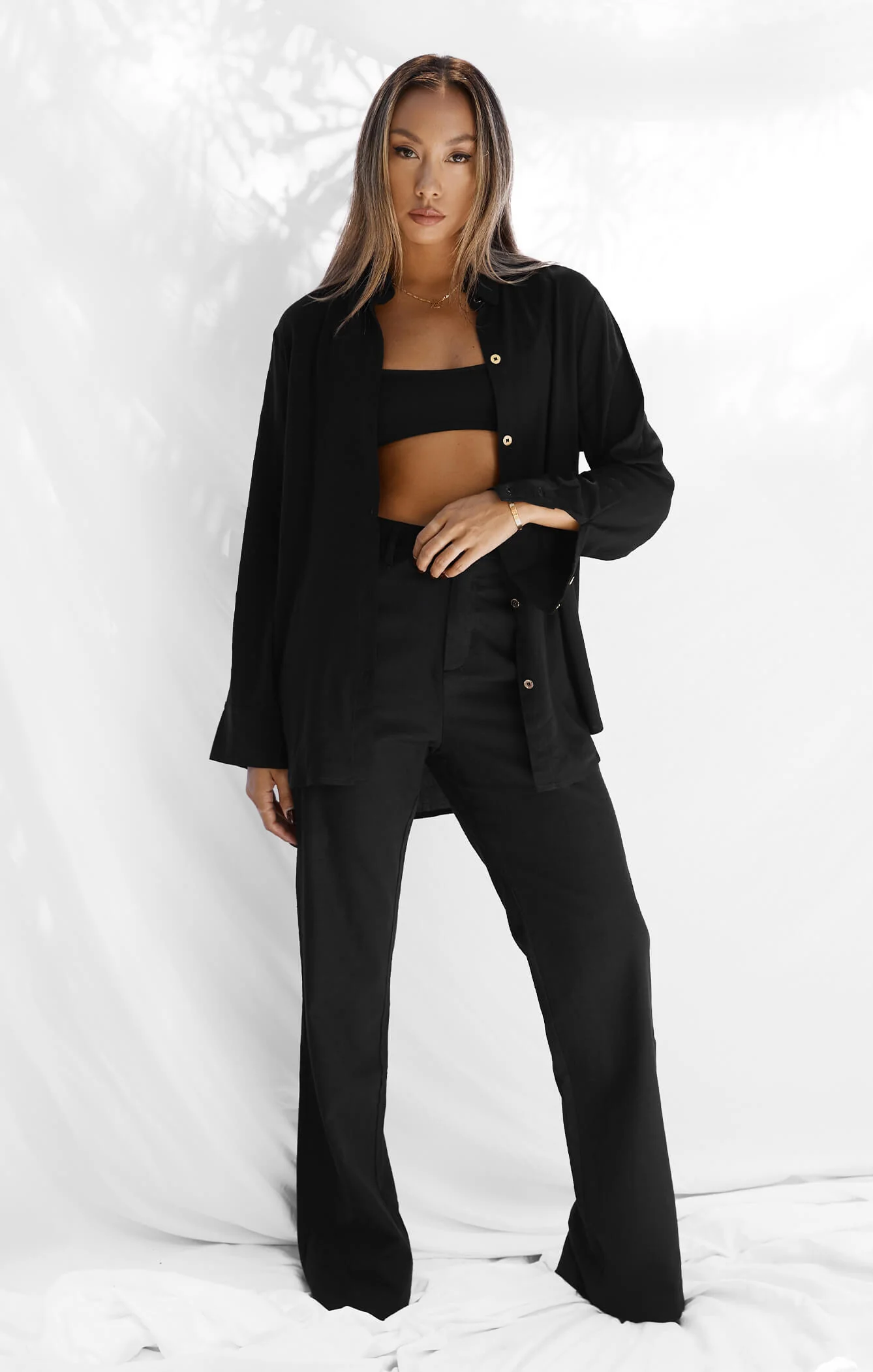 THE SIGNATURE SHIRT - BLACK - Image 3