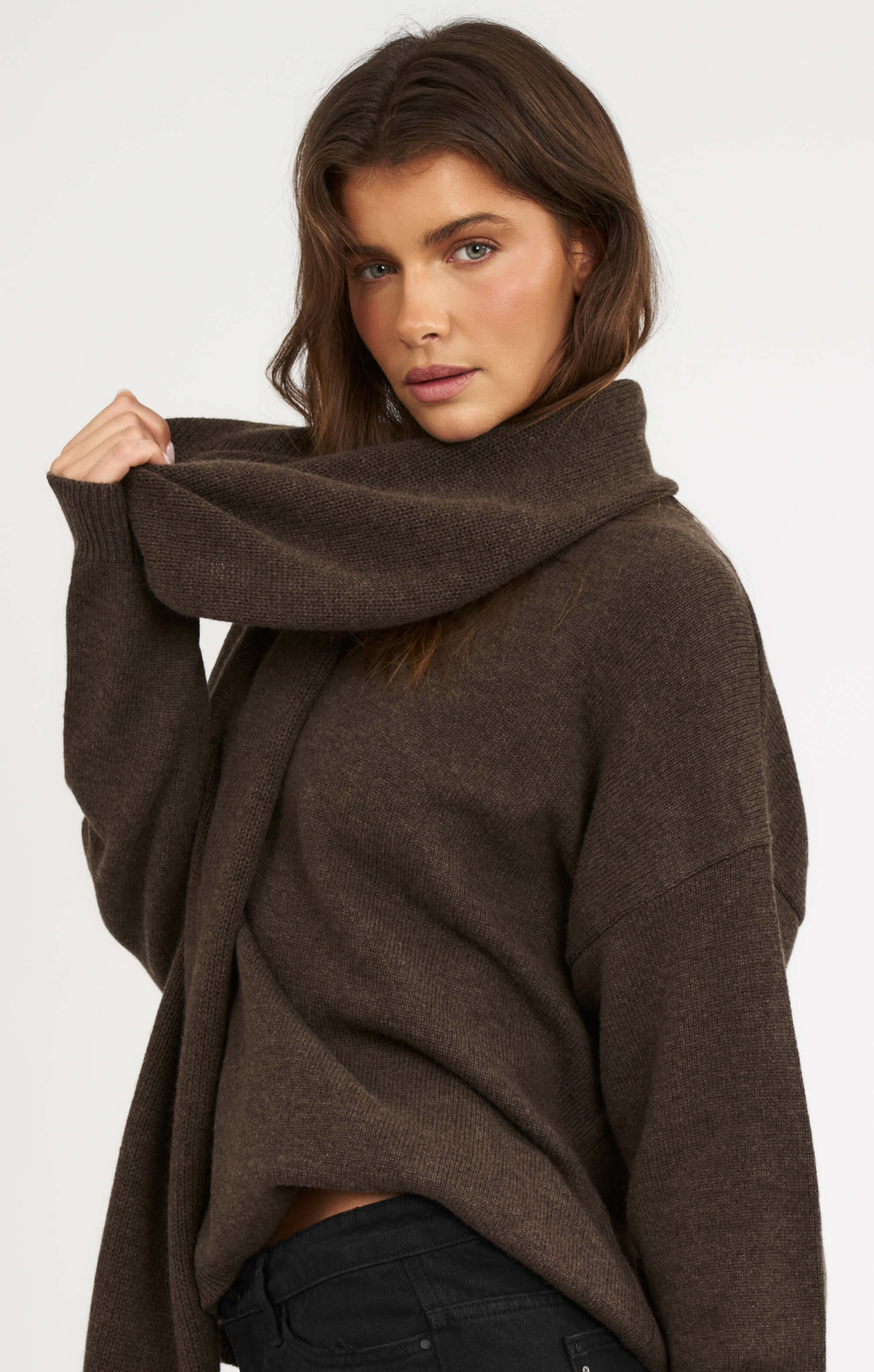 THE UNIVERSAL KNIT 2.0 - ESPRESSO MARLE - Image 7