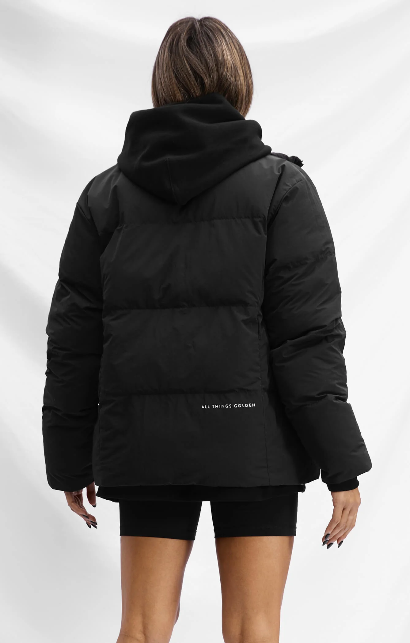 THE VEGAN PUFF™ REVERSIBLE JACKET - PATENT/BLACK - Image 4