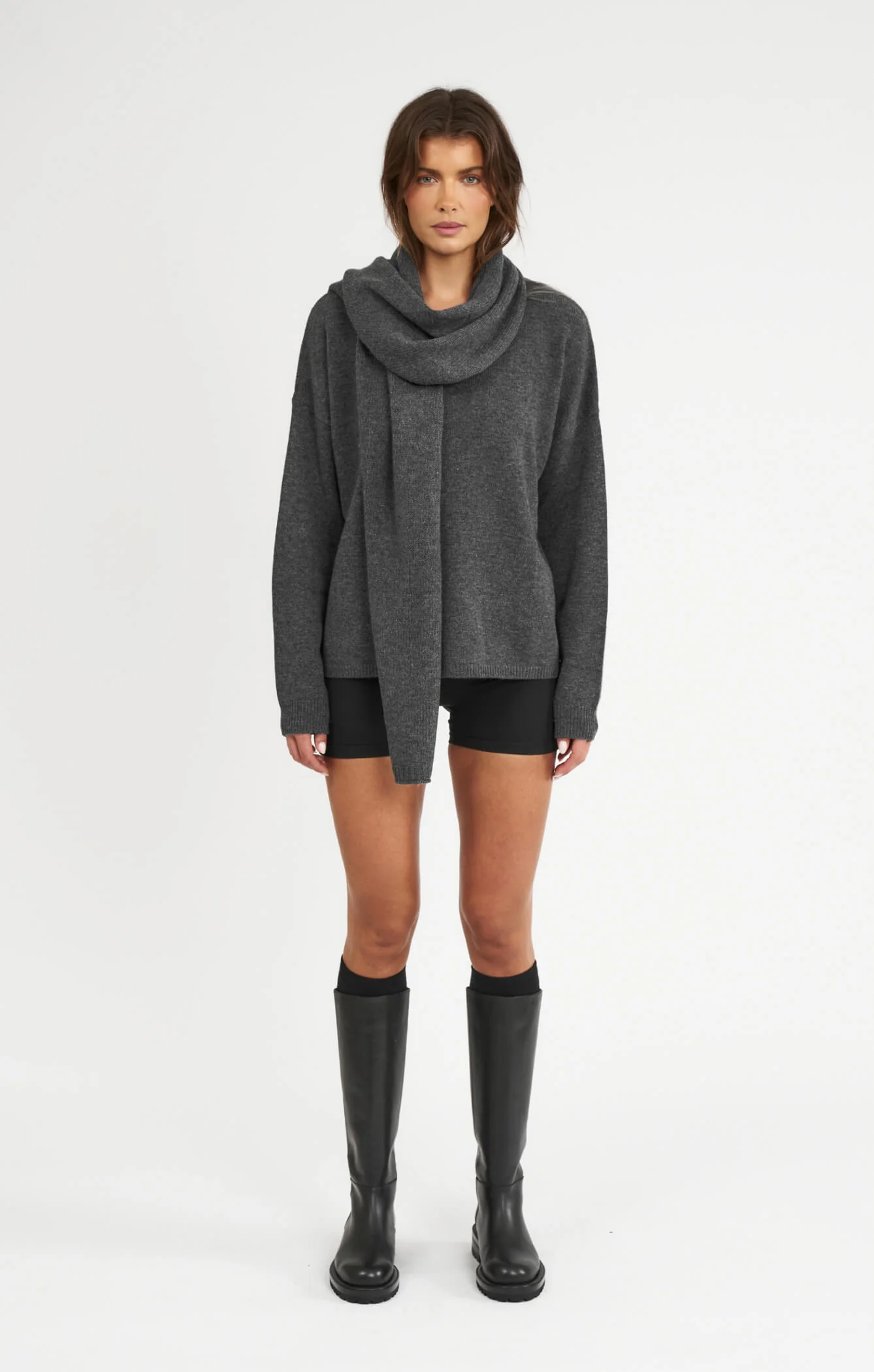 THE WRAP AROUND SCARF - CHARCOAL - Image 6