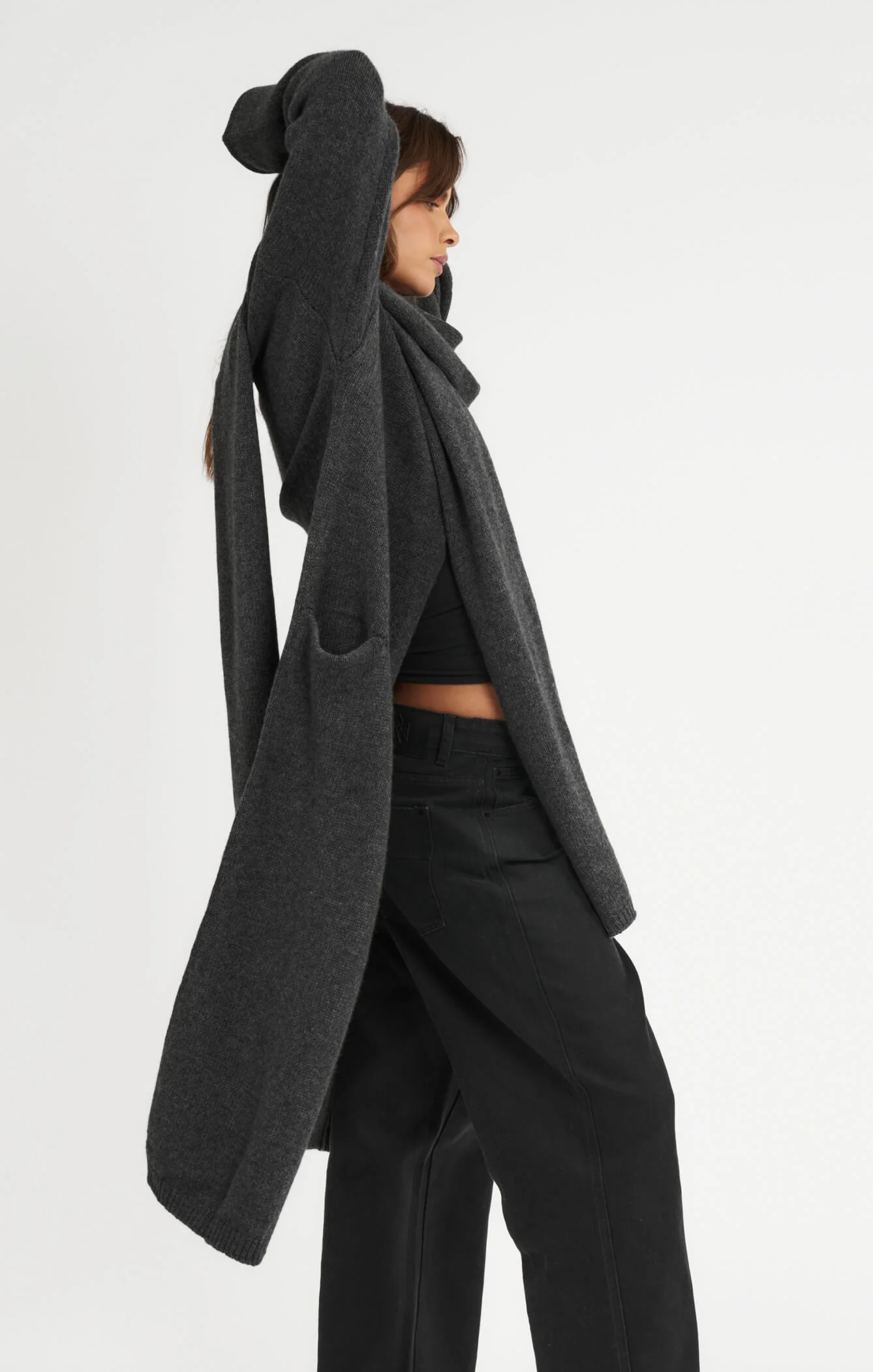THE WRAP AROUND SCARF - CHARCOAL - Image 7